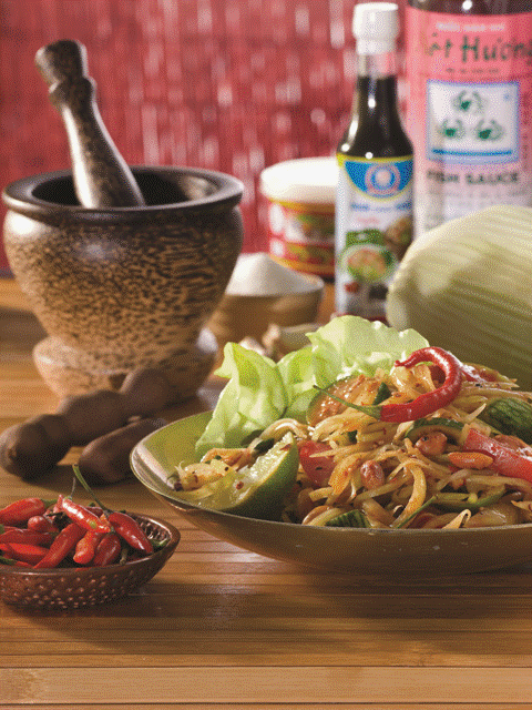 Celebrating Lao new year with green papaya salad 